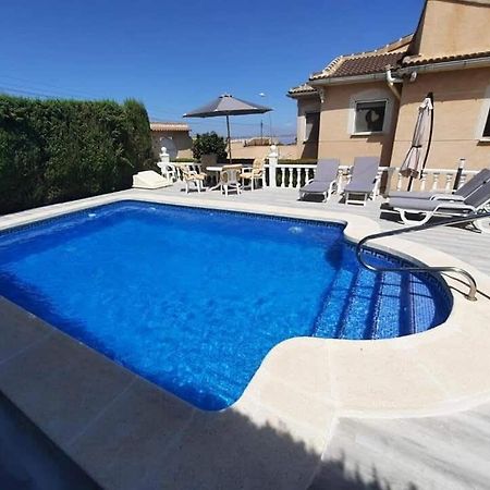 Quaint Ground Floor Apartment With Pool Lb1 Torrevieja Ngoại thất bức ảnh